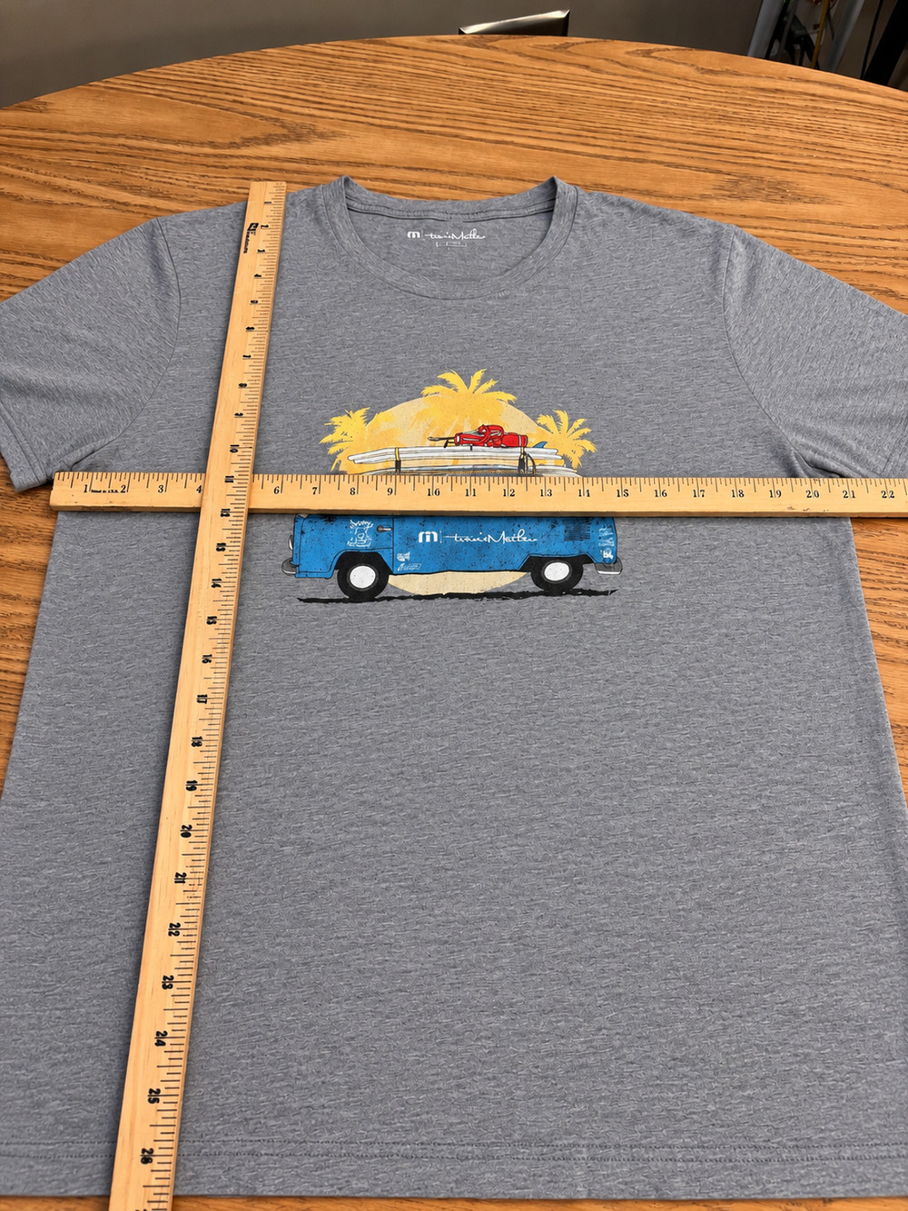 TravisMathew Men’s Large T-Shirt Gray Beach Van Surf Graphic Short Sleeve Tee
